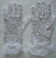 Lace White Colour Gloves